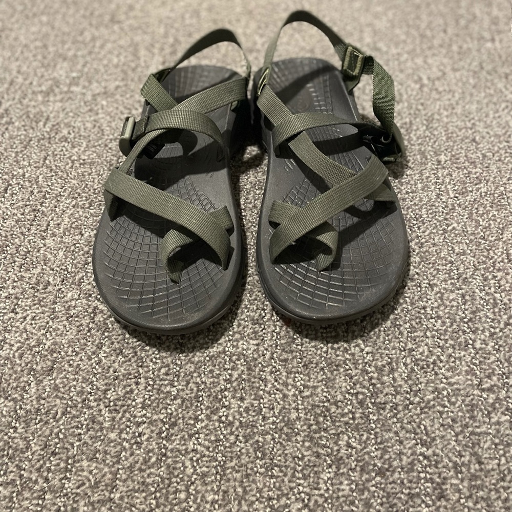 Men’s Chacos Size 12